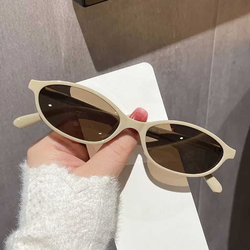 New Retro Sexy Cat Eye Sunglas - огляд і ціна Vintage Fashion Girl