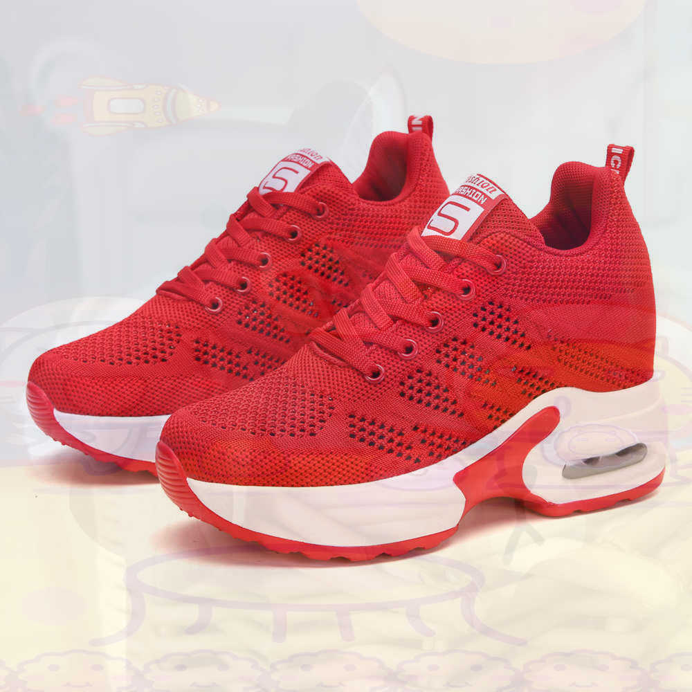 Red Size 36 Shoes Woman Tennis - огляд і ціна Vintage Fashion Collection