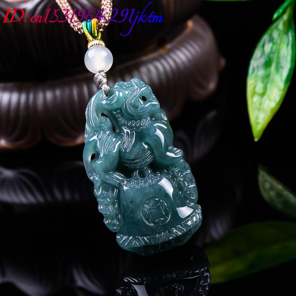 Burmese Jadeite Pixiu Pendant  - огляд і ціна Vintage Fashion Women