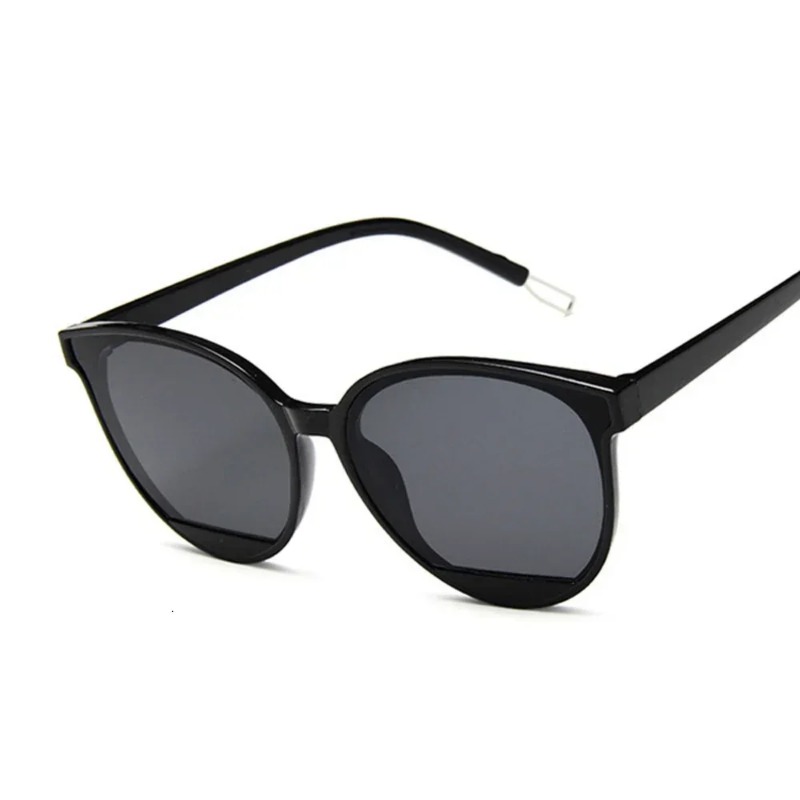 New Arrival Fashion Sunglasses - огляд і ціна Vintage Fashion Girl